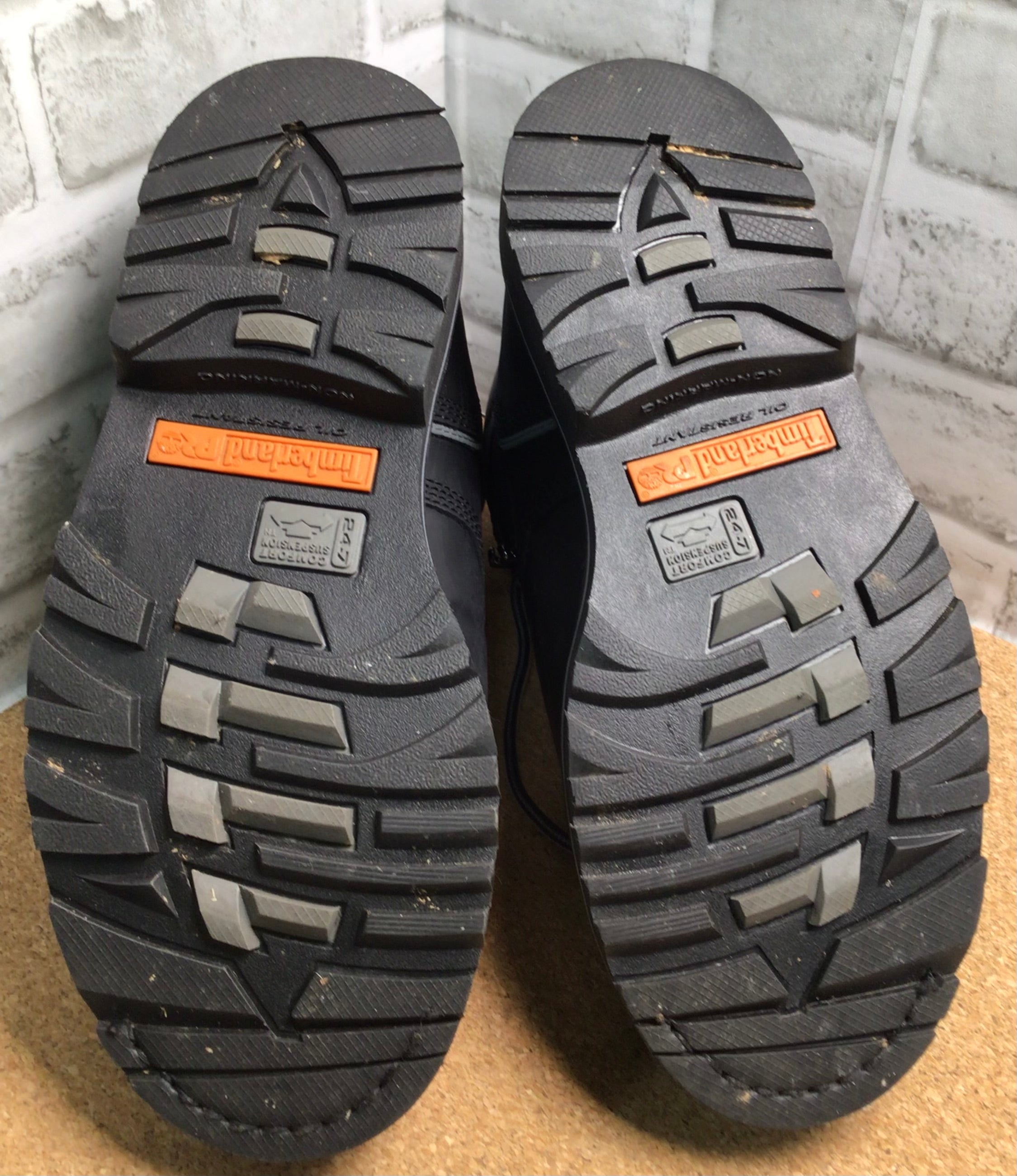 Timberland PRO Men's 6" Pit Boss Steel Toe Industrial Work Boot Size 8 (7783381041390)